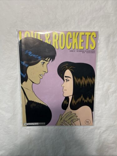 Love And Rockets #38 1st Print, Fantagraphics, 1992 Hernandez - NM/MINT 9.4